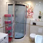 Apartamencik Przy Fontannie * コウォブジェク