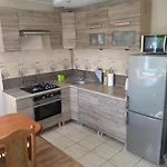 Apartamencik Przy Fontannie コウォブジェク