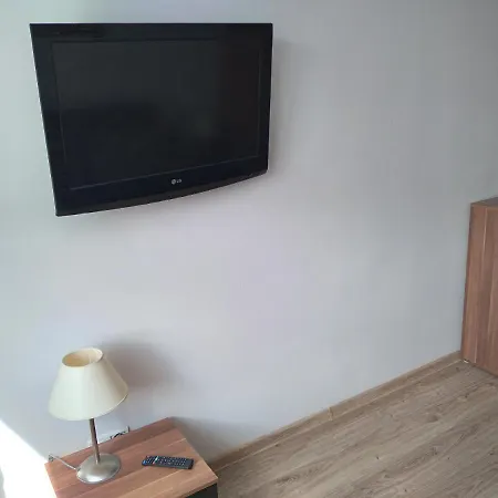 Apartamencik Przy Fontannie Apartment *
